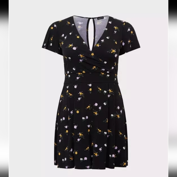 TORRID Black Floral Studio Knit Romper 2XL - Picture 4 of 11